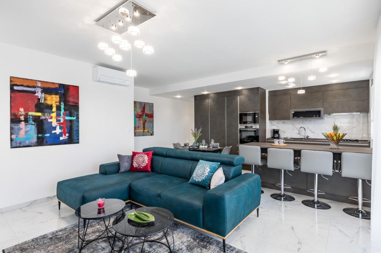 Elysian Zen Luxury Apartment - Two Bedroom Apartment With Terrace And Sea View Split Exterior foto